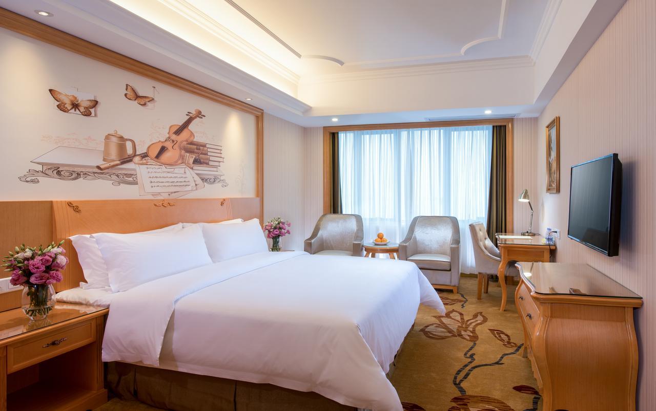 Vienna 3 Best Hotel Meilong Road Shenzhen Luaran gambar